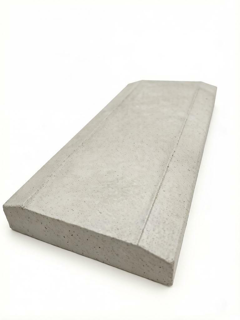 <span style="font-weight: bold;">Крышка парапетная с капельником 100х30х5см</span>